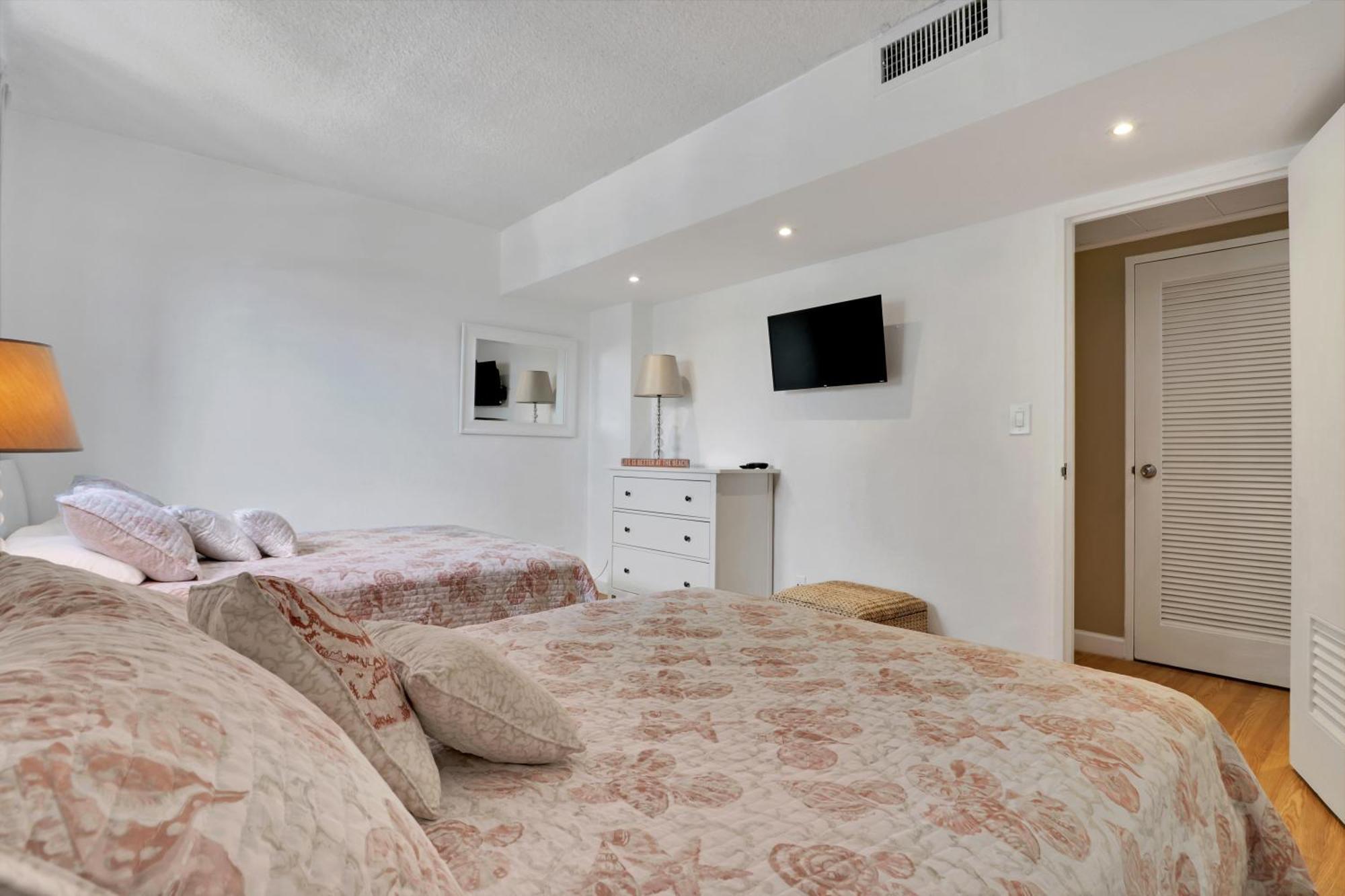 The Tides Apartments On The Beach Hollywood Exterior foto