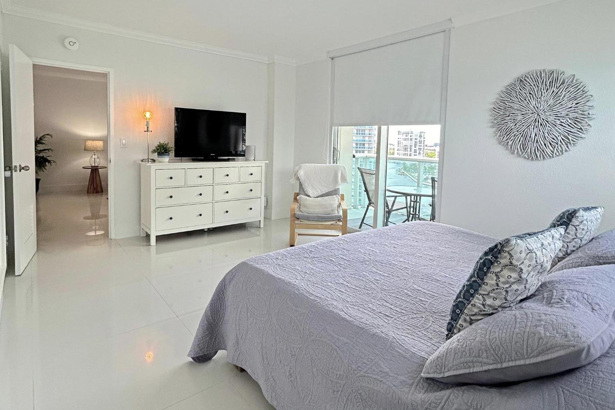 The Tides Apartments On The Beach Hollywood Exterior foto