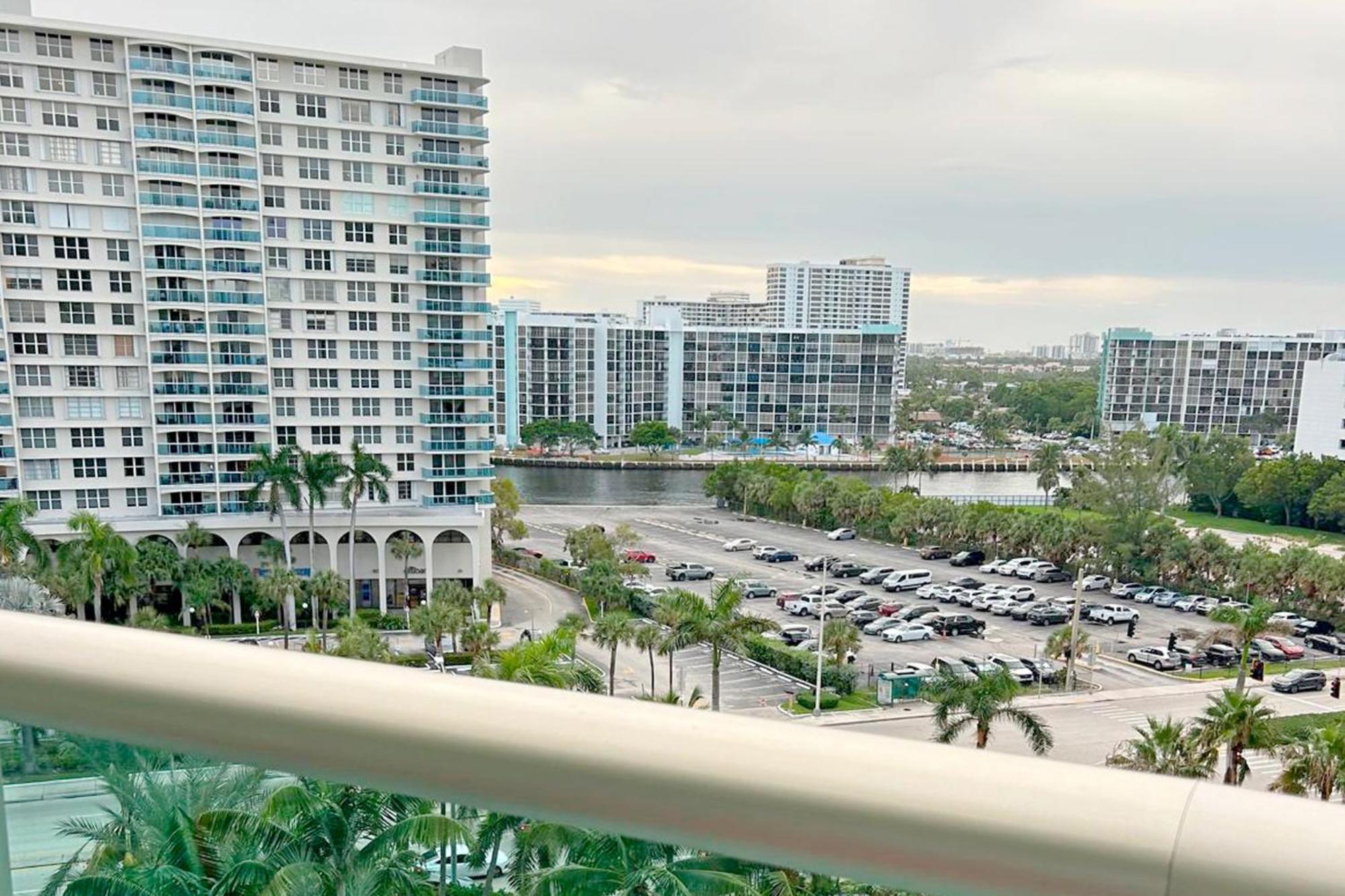 The Tides Apartments On The Beach Hollywood Exterior foto